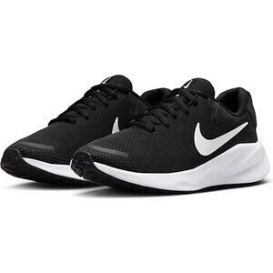 NWT Nike Women’s Revolution 7 Sneaker Black White Size 7.5 Lightweight Running